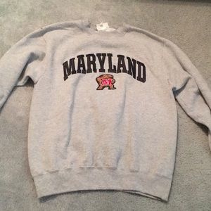 umd crewneck